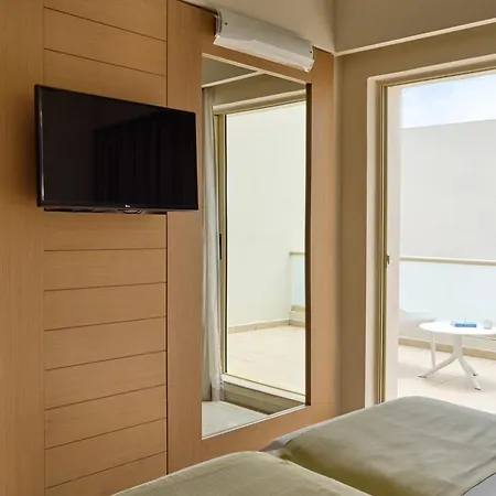 Atlantica Amalthia Beach Hotel - Adults Only-2
