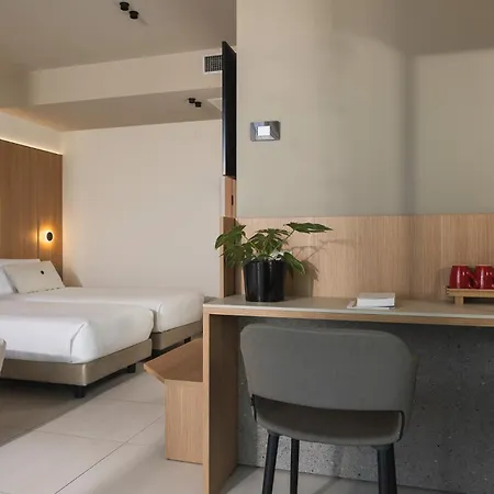 Aqua Hotel-2
