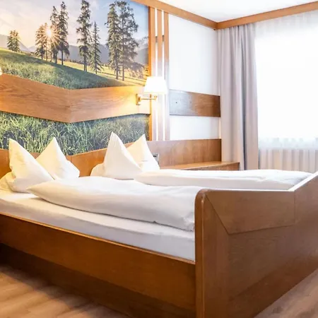 Hotel Bergland Obsteig-3