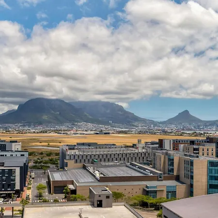 Cape Town Marriott Hotel Crystal Towers-2