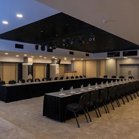 Best Western Plus Khan Hotel-3