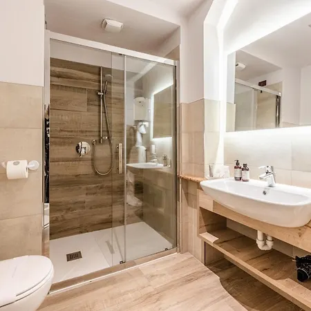 Tevini Dolomites Charming Hotel-3