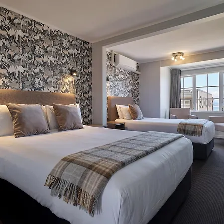 Suncourt Hotel & Conference Centre-2