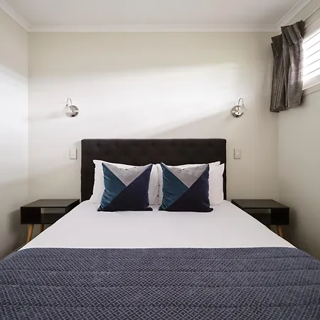 Suncourt Hotel & Conference Centre-3