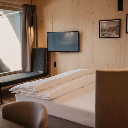 Hotel Neubergerhof-2