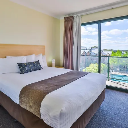 Perth Ascot Central Apartment Hotel Official-2
