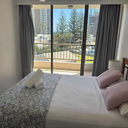 Aristocrat Apartments-3