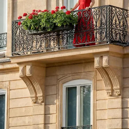 Best Western Plus Opéra Batignolles-3