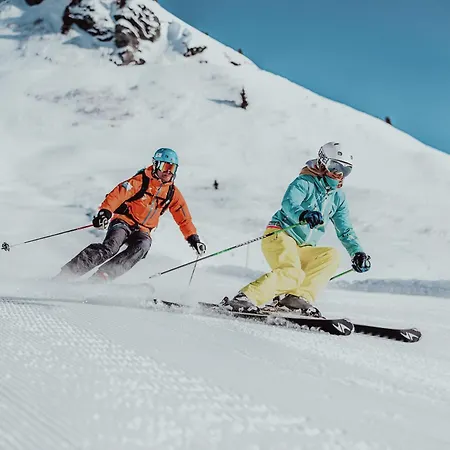Österreichischer Hof-im Bademantel direkt in die Alpentherme-3