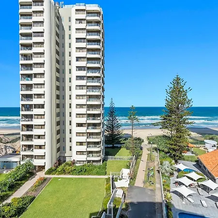 Emerald Sands Holiday Apartments-3