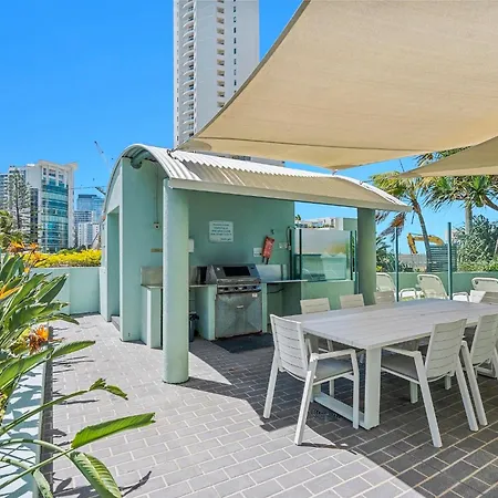 Emerald Sands Holiday Apartments-2