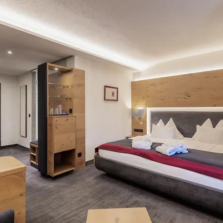 Sporthotel Wagrain-3