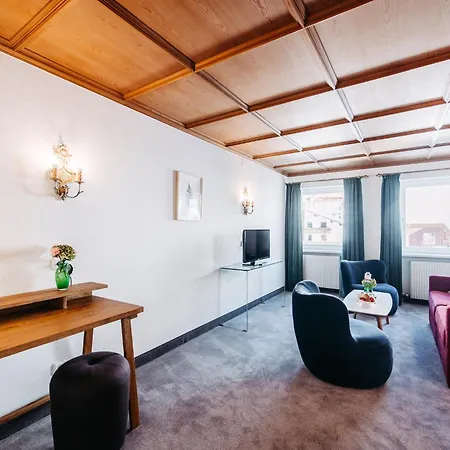Hotel Hirlanda-2