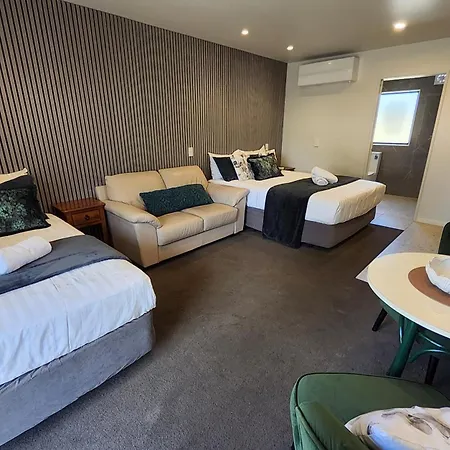 Alpine Lodge Motel-2