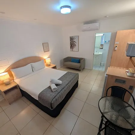 Moffat Beach Motel Caloundra-2