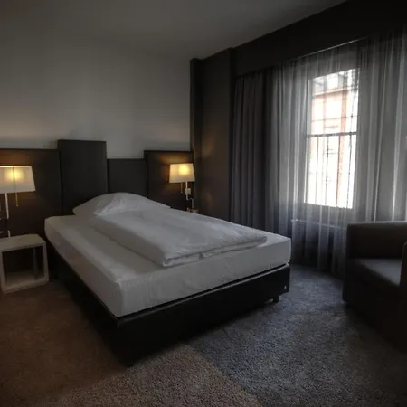 Hotel Bliss-2