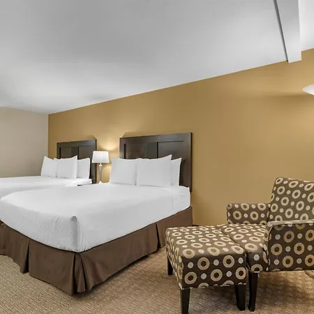 Best Western Plus Baker Street Inn-3