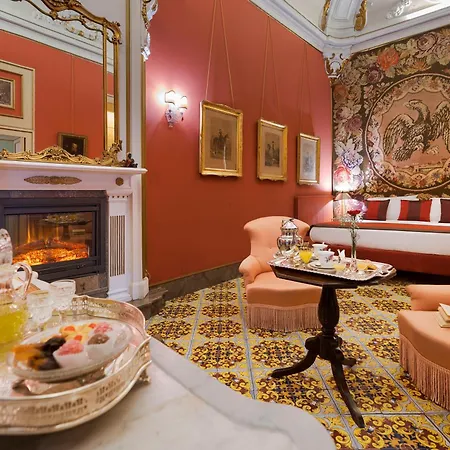 Palazzo Arone dei Baroni di Valentino-3