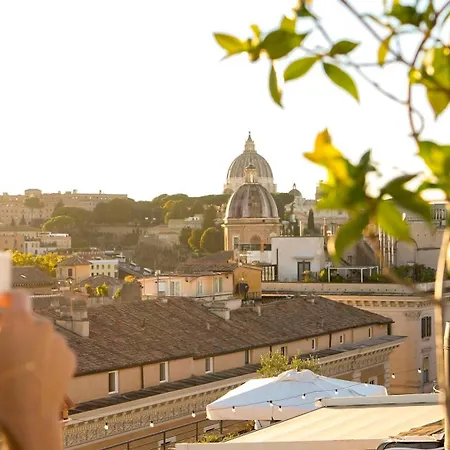 Navona Queen Rooftop-3