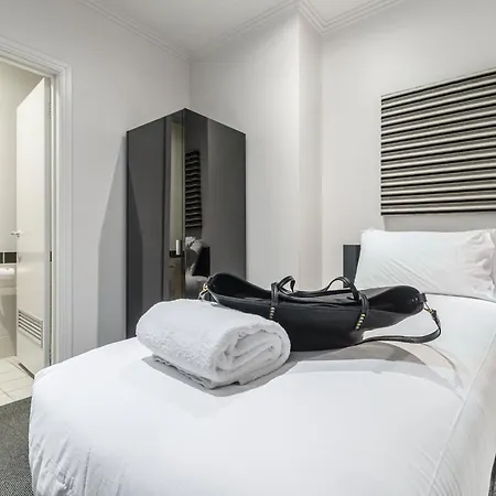 Punthill Apartment Hotel - Flinders Lane-2