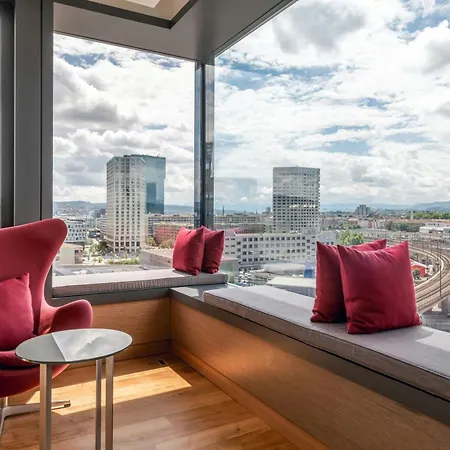 Sheraton Zuerich Hotel-3