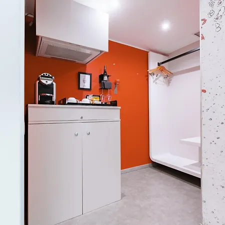 Montenapoleone Suites-2