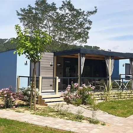 Victoria Mobilehome In Padova Premium Camping Resort-3