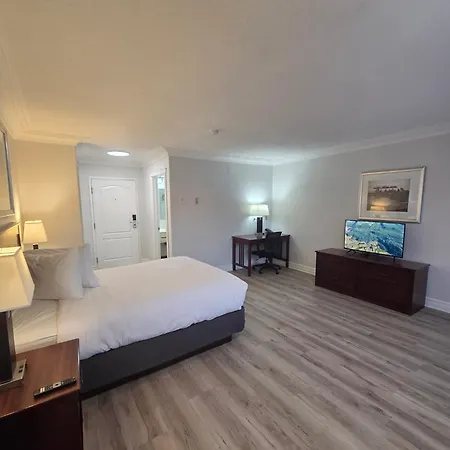 Nova Inn Inuvik-2