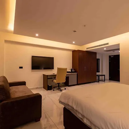 Palms By Eagles Airport City-3