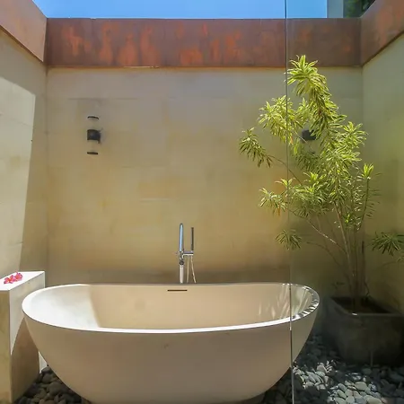 D'Nusa Beach Club And Resort-3