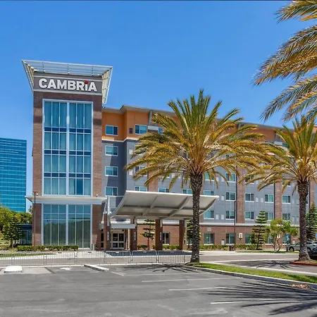 Cambria Hotel Lax-3
