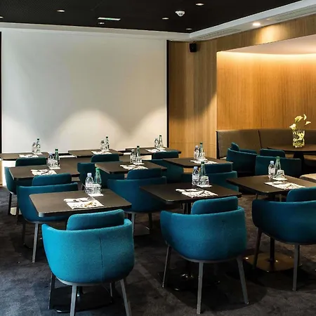 Mercure Paris 17 Batignolles-2