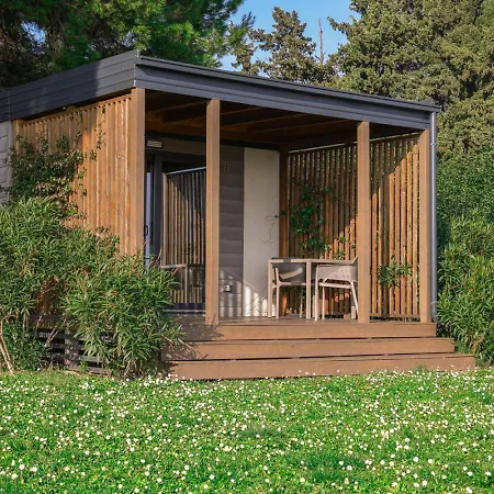 Camp Vransko Lake - Mobile Homes-3
