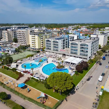 Aparthotel Imperial-2