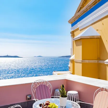 Villa Selena - 1830S Art-House Suites In Vaporia, 50M From Asteria Beach-2