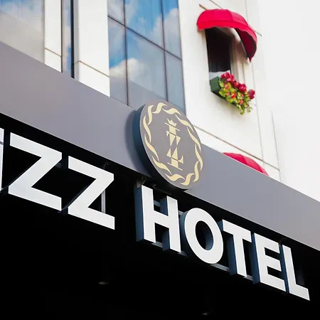 Izz Hotel Kosuyolu-3