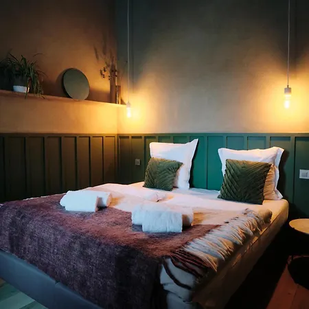 Les Suites De Petit Bomal-3