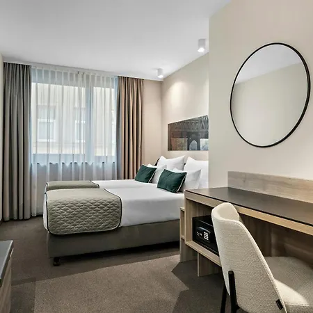 Leonardo Hotel Vienna City West-2