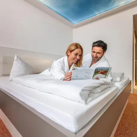 Thermenhotel Gesundheits-Bad Buchau-2