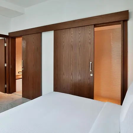 The First Collection Waterfront, Dubai, A Tribute Portfolio Hotel-2