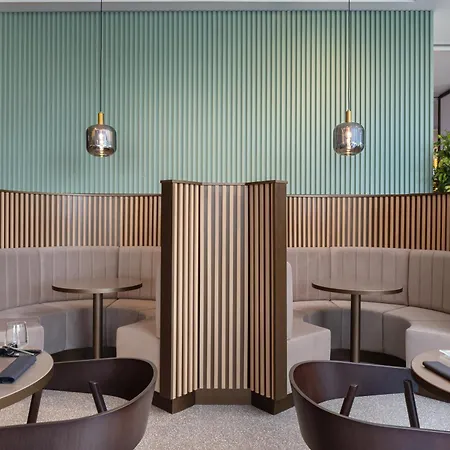 Courtyard By Marriott Milano Linate-2