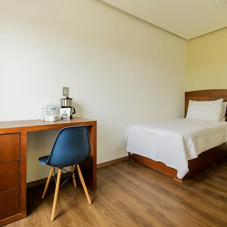 MC HOTEL Saldarriaga Querétaro-2