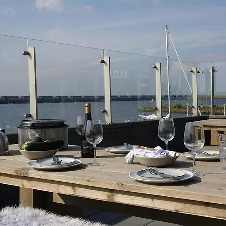 Dock Hotel Stellendam-3