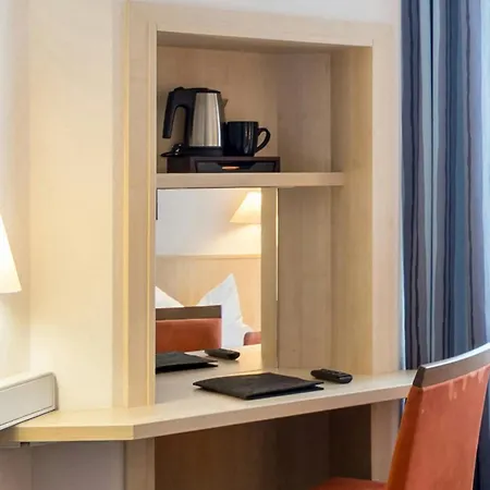 Hotel Magdeburg City Center By Leonardo Hotels-2