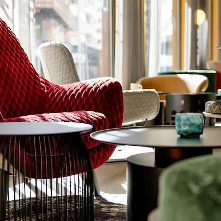 Motel One Plaza de España-2