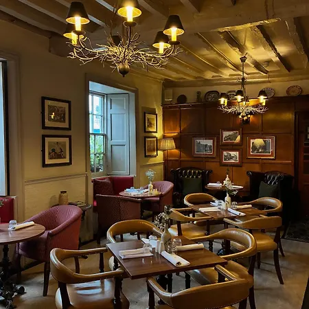 The Bear, Cowbridge-3