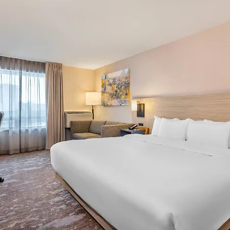 Comfort Inn Montreal - Laval - Highway 15-3