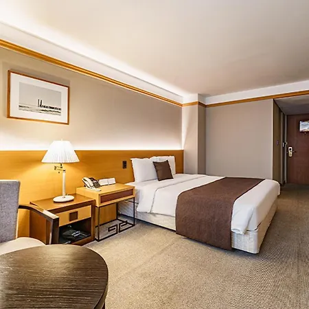 Commodore Hotel Busan-2