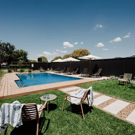 The Cudgee At Mudgee-3