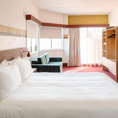Statesman Hotel-3
